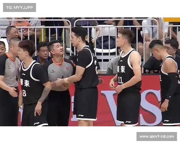 广东男篮团队数据全面压制,助攻抢断成逆转基石 广东男篮团队数据全面压制,助攻抢断成逆转基石