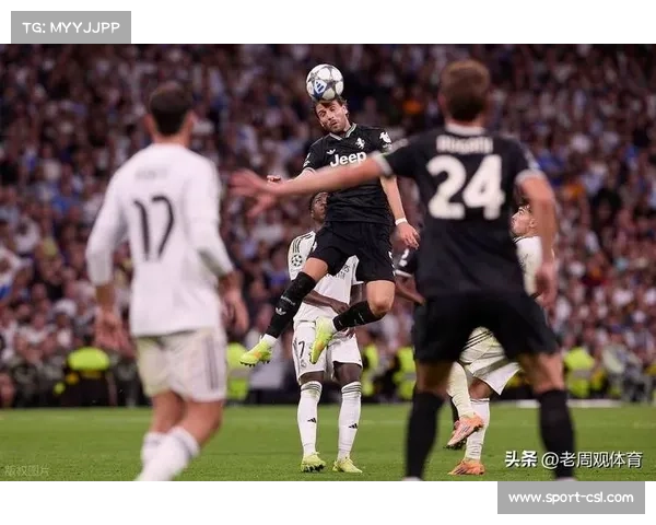 终场哨响，尤文老将跪地掩面，绝杀后释放压力