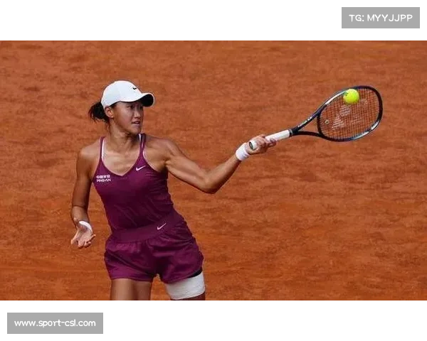 香港网球公开赛：本土选手王康杰爆冷击败前十种子